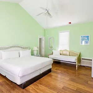 Deluxe King - Curry Mansion With Pool! Inn